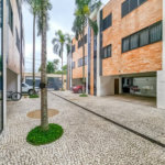 Casa em condomínio à venda na Granja Julieta