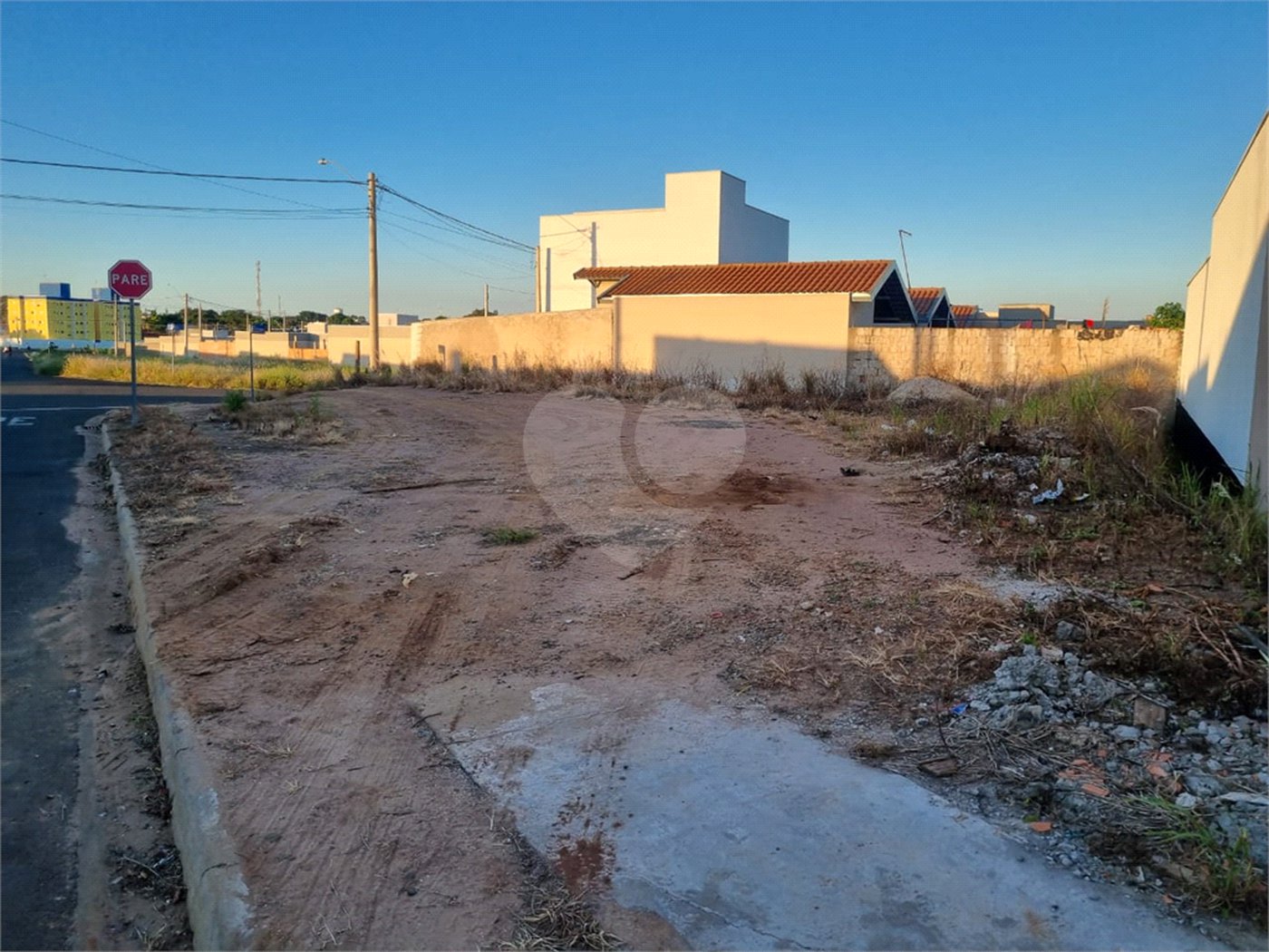 Terreno de esquina 342m² no Jardim das Palmeiras 2 – Ibaté/SP