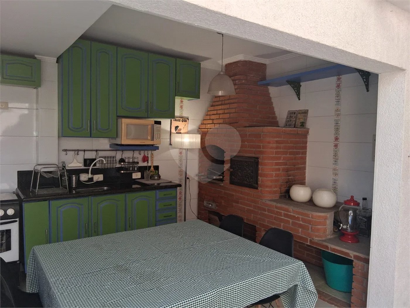 Casa à Venda na Vila Rosália | 4 Dorms, Área Gourmet e Rua Sem Saída