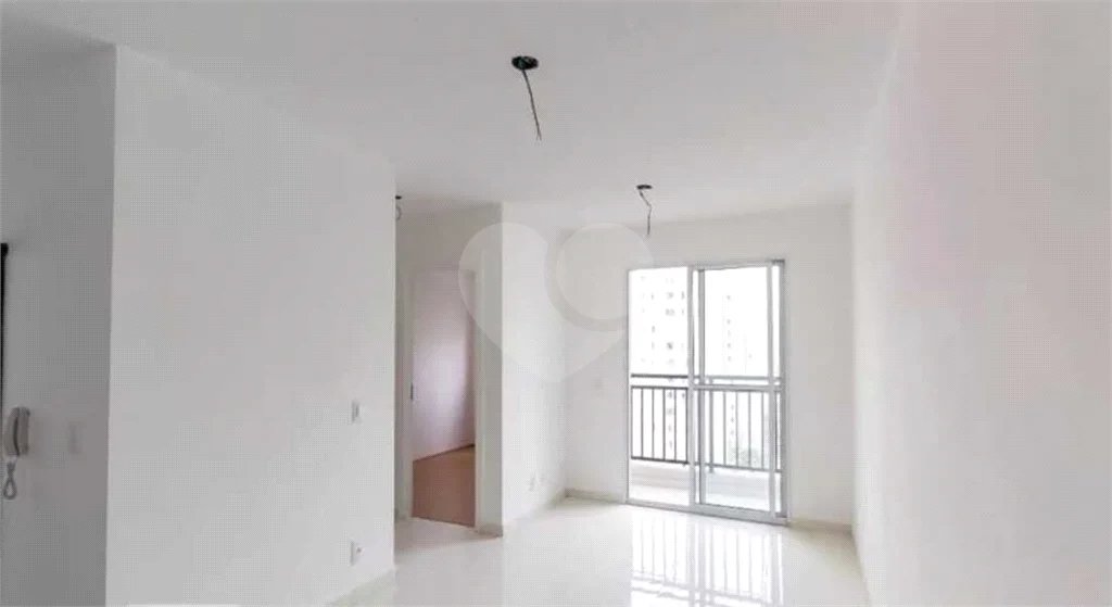 Apartamento com 50m², 2 dormitórios, 1 vaga, á venda em Itaquera.