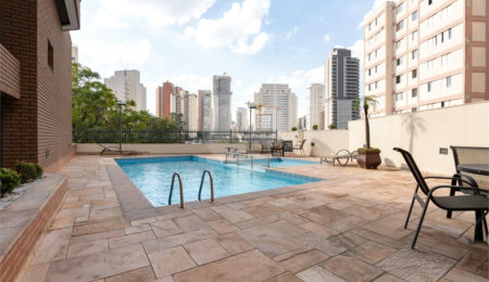Apartamento à venda com 3 quartos, sendo 1 suíte,  em Vila Mariana, São Paulo, SP