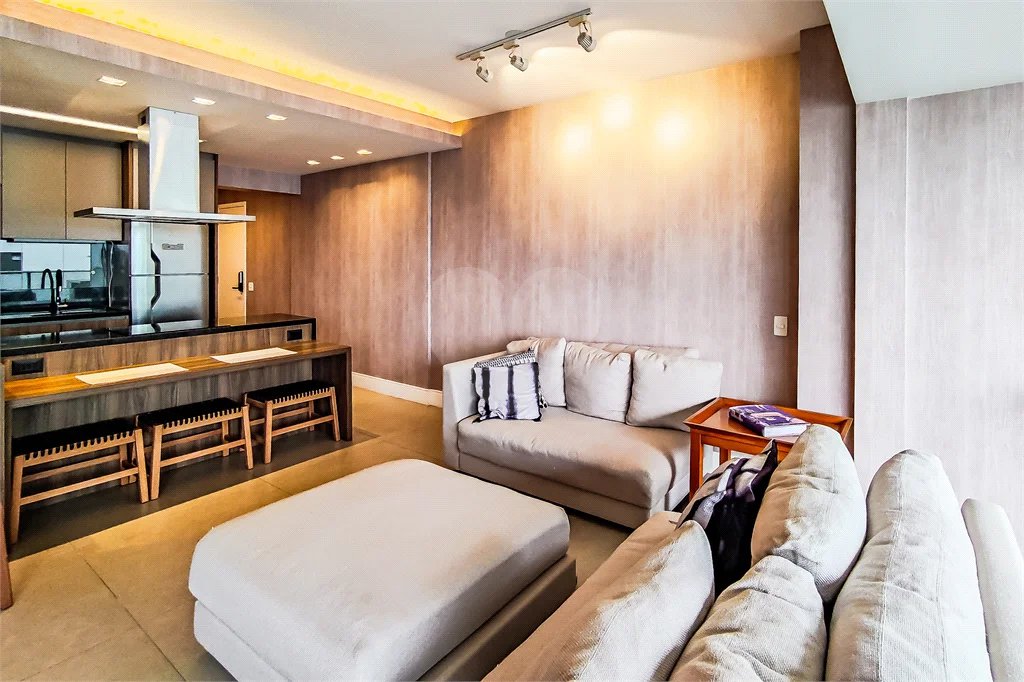Apartamento totalmente mobiliado com ar-condicionado localizado no coração do Brooklin!!!