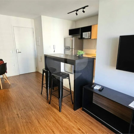 Excelente apartamento MOBILIADO para venda ou locação.