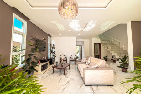 Sobrado à venda em Itupeva – 421,80 m² de terreno – 254,28 m² de área construída – 3 dormitórios – 4 banheiros – 4 vagas de garagem