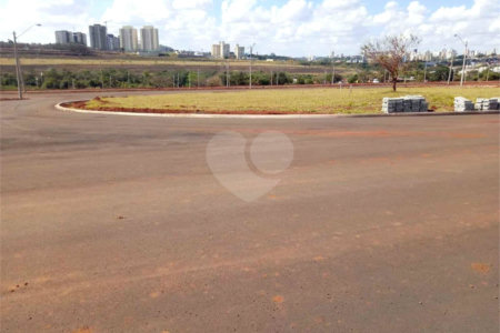 Terreno com 250,00 m² .