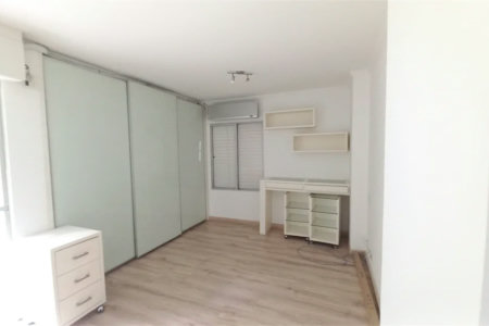Apartamento à venda com 3 quartos, sendo 1 suíte, em Vila Andrade, São Paulo, SP