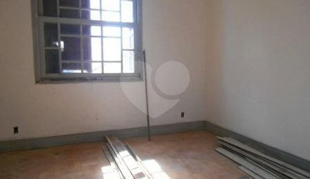 Casa à venda com 3 quartos em Mirandópolis, São Paulo, SP