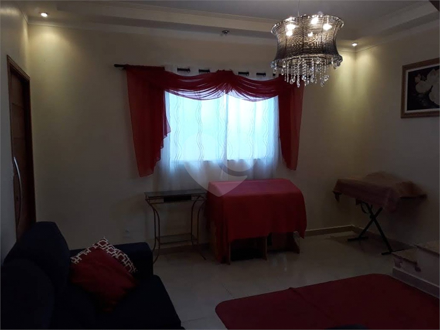 SOBRADO RESIDENCIAL EM EXCELENTE LOCALIZAÇÃO