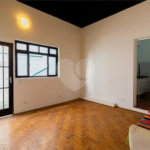 Condomínio com 12 studios , 310m² de área , à venda no bairro do Cambucí.