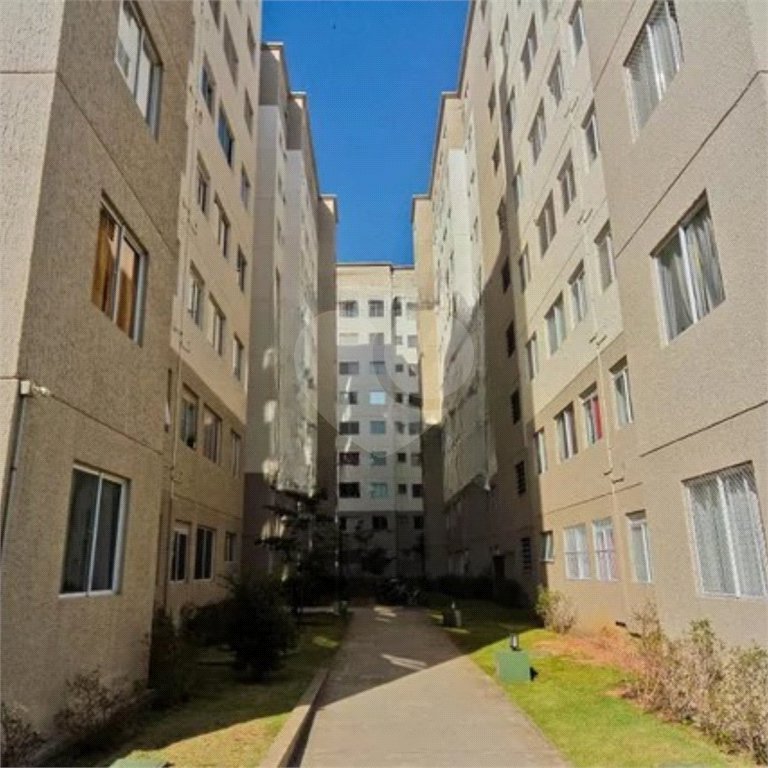 Apartamento a venda no Jaraguá.
