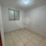 Apartamento no Condomínio Mont Everest .