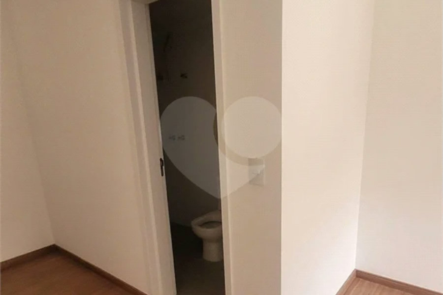 Apartamento com Varanda Gourmet e Suíte com Closet – 2 Vagas Cobertas!