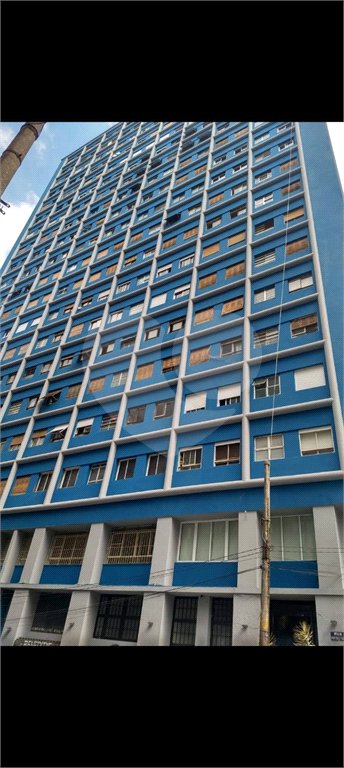 Apartamento 2 dormitórios sendo uma suíte próximo as estações Anhangabaú, Bela Vista e do metrô