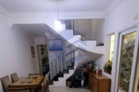 Sobrado espaçoso e completo em condomínio fechado no Bonfiglioli!