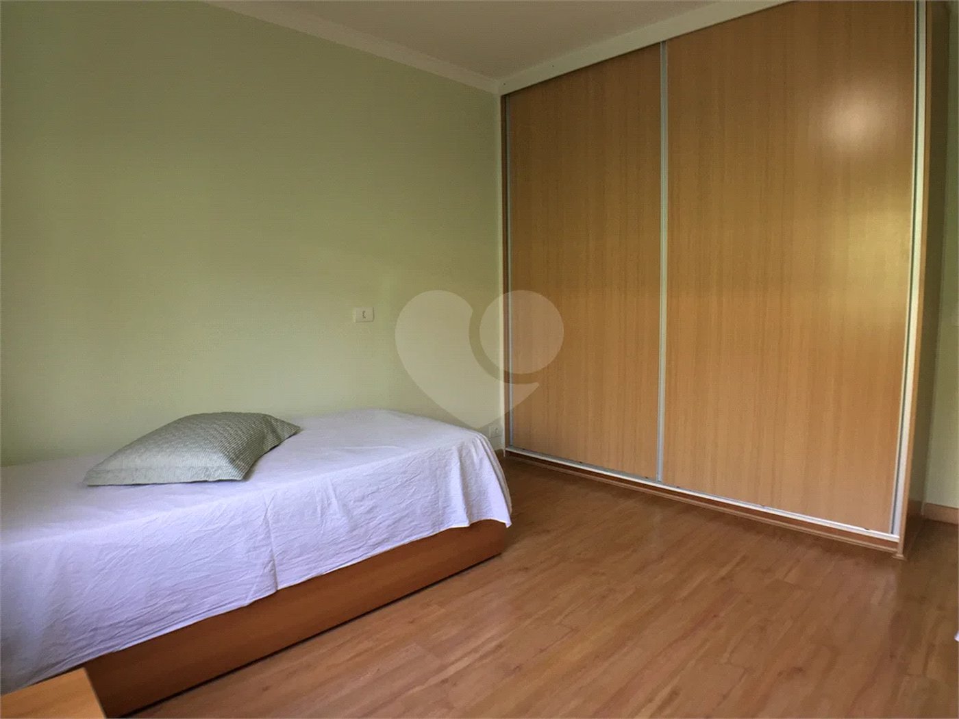 Condomínio à venda com 4 quartos, sendo 3 suítes, em São Joaquim, Vinhedo, SP
