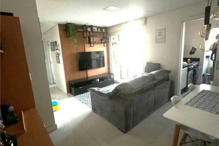 Apartamento à venda com 3 quartos, sendo 1 suíte,  em Super Quadra Morumbi, São Paulo, SP