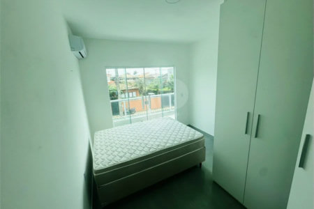Casa para venda e locação anual com 3 quartos independente em São José em Búzios