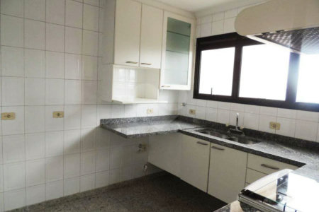 Apartamento para alugar com 4 suítes em Santo Amaro, São Paulo, SP