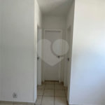 Apartamento no Condomínio Residencial Parque Romance.