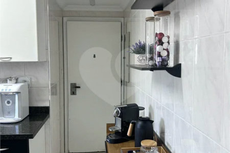 Apartamento vender na ANÁLIA FRANCO, com 88m2, 3 quartos, 1 suíte, sala com sacada, 2 vagas