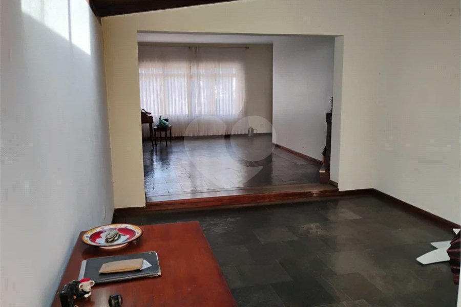 Vende-se ou Aluga-se Casa com 400 m2 na Vila Mascote