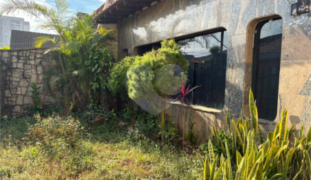 Casa à venda com 3 quartos, sendo 1 suíte,  em Vila Galvão, Guarulhos, SP