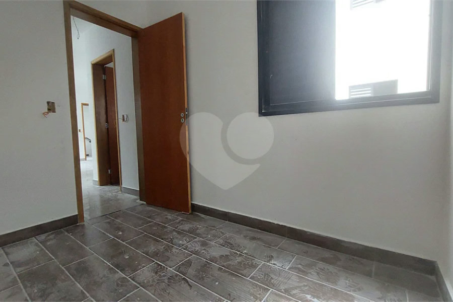 CONDOMINIO RESIDENCIAL COM 2 DORMITÓRIOS A 300 METROS DA FUTURA ESTAÇÃO ORFANATO DO METRO.