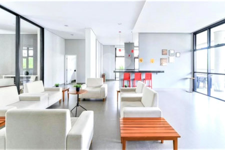 Apartamento de 1 quarto - Vila Mariana - Varanda, - 1 vaga - Lazer e serviços no condomínio.