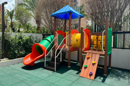 Magnífico apartamento novo (no contra-piso) à venda na Chácara Klabin com 144 m² e 3 suítes.