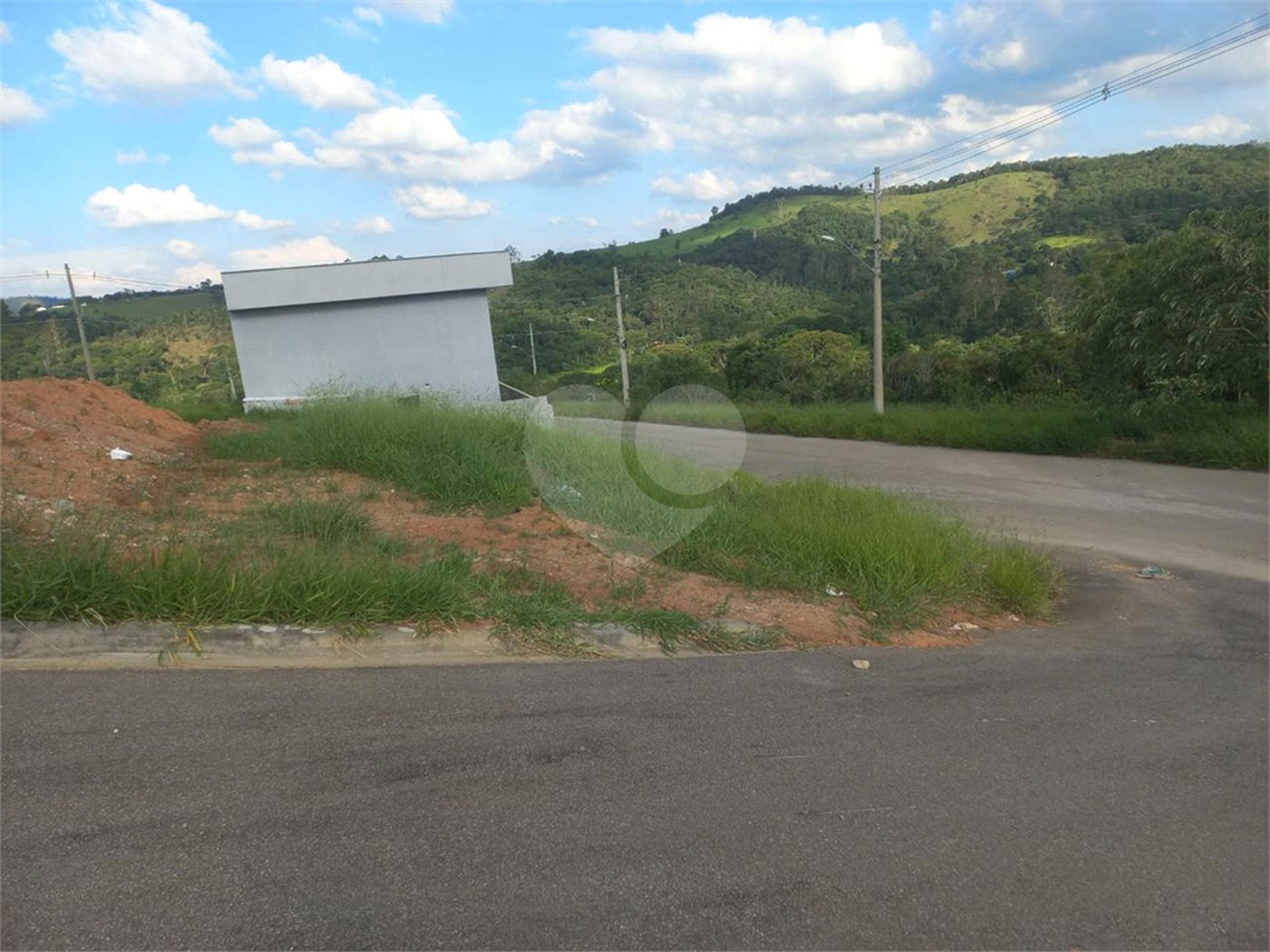 Terreno de Esquina em Loteamento Novo - Oportunidade de Valorização!