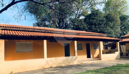 Chácara à venda com 3 quartos no Centro, Ibaté, SP