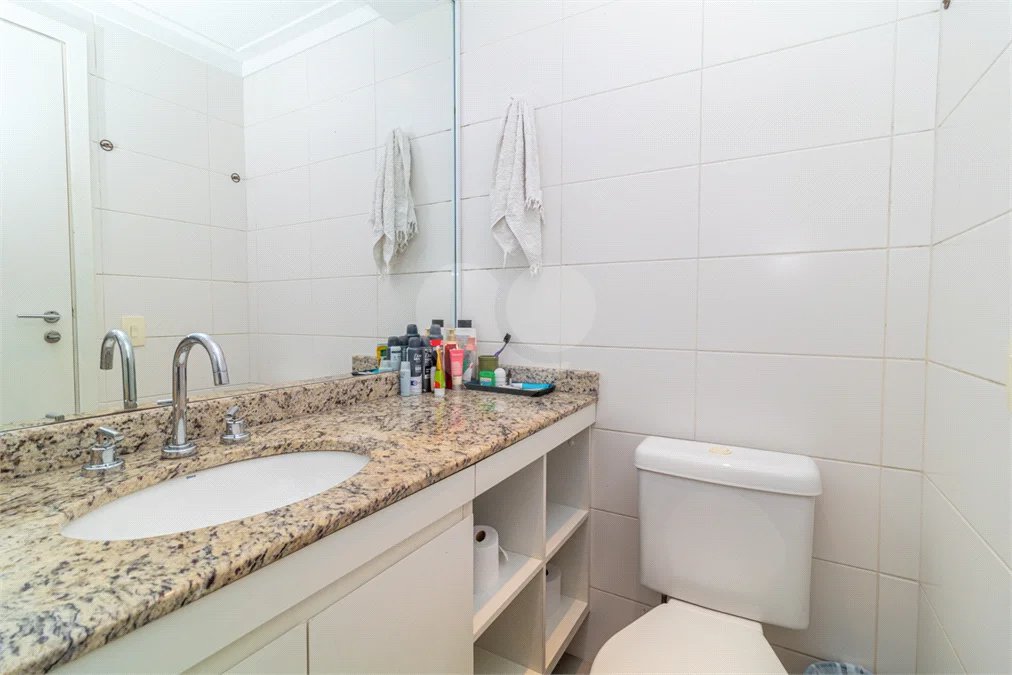 Cobertura à venda com 3 suítes em Vila Olímpia, São Paulo, SP