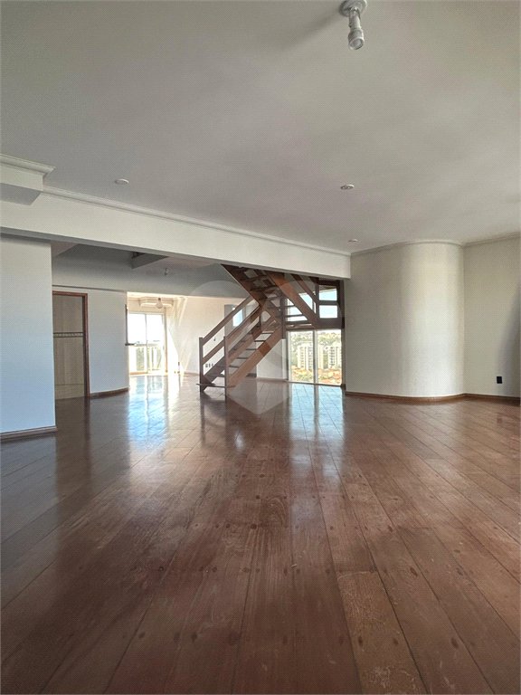 Apartamento 4 suítes Central Park Club