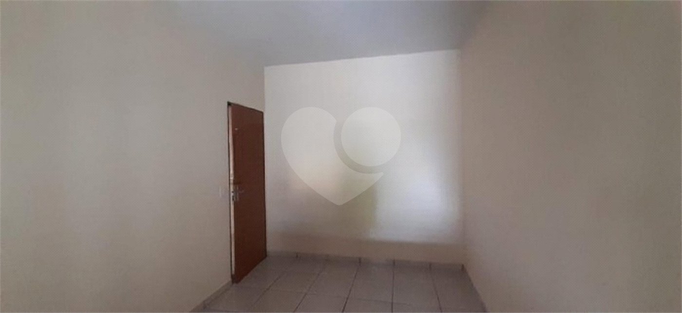 Casa térrea disponivel para venda ou locação