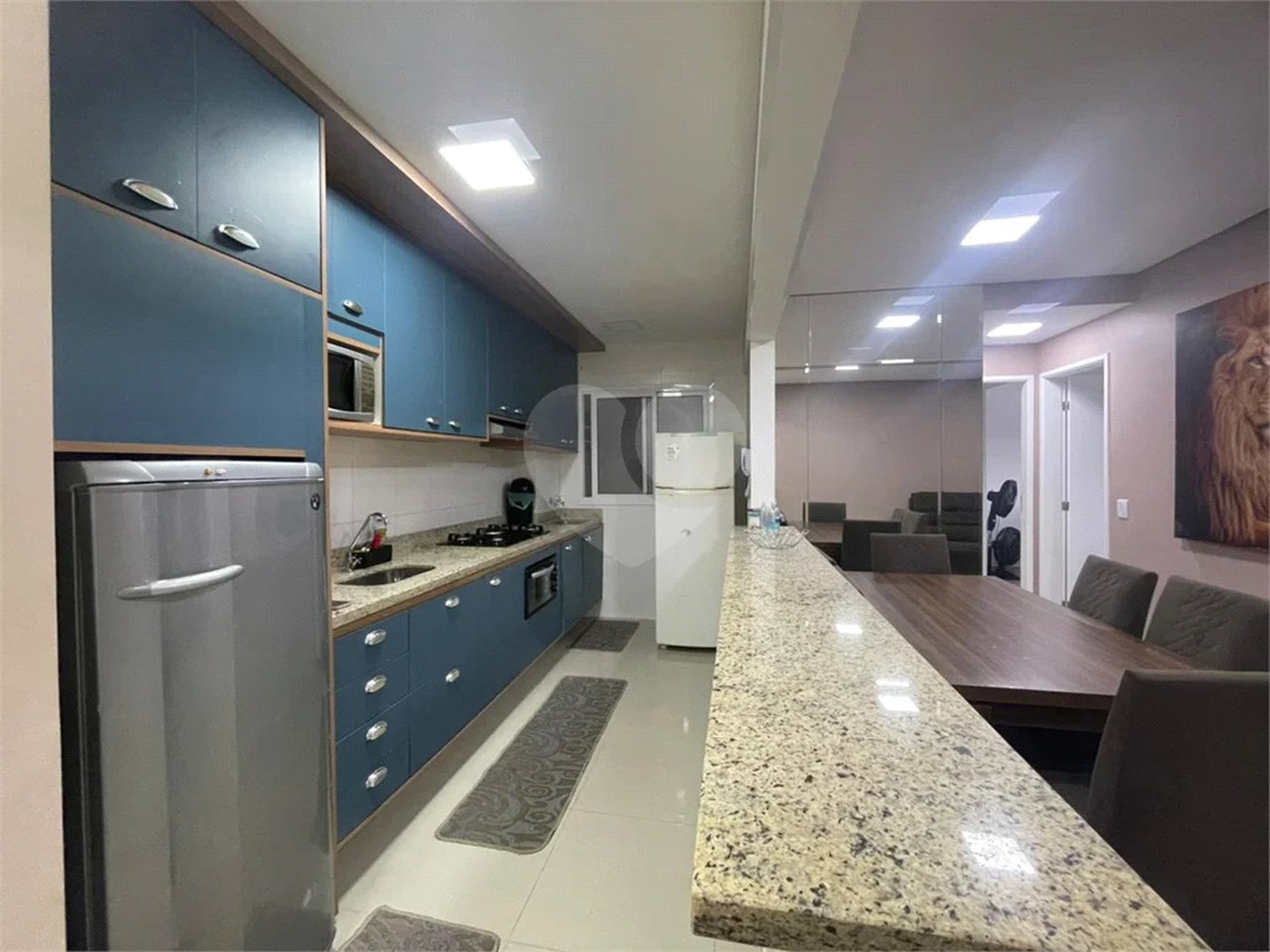 Apartamento para alugar com 2 quartos, sendo 1 suíte, no Centro, Bertioga, SP