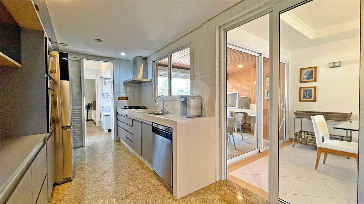 Apartamento à venda com 4 suítes em Riviera de São Lourenço, Bertioga, SP
