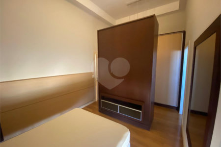 Casa á venda condomínio Damha I