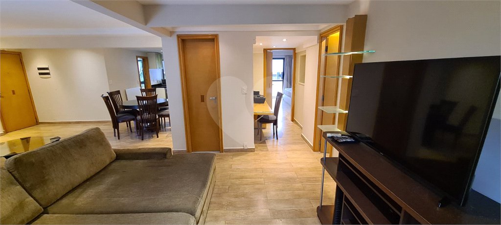 Apartamento para venda e locação de 130m² no Jardim Paulista com 2 suítes e 2 vagas.