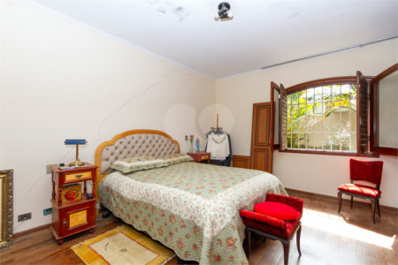 Casa Térrea com 2 quartos 5 vagas e terreno de 500m² no Brooklin