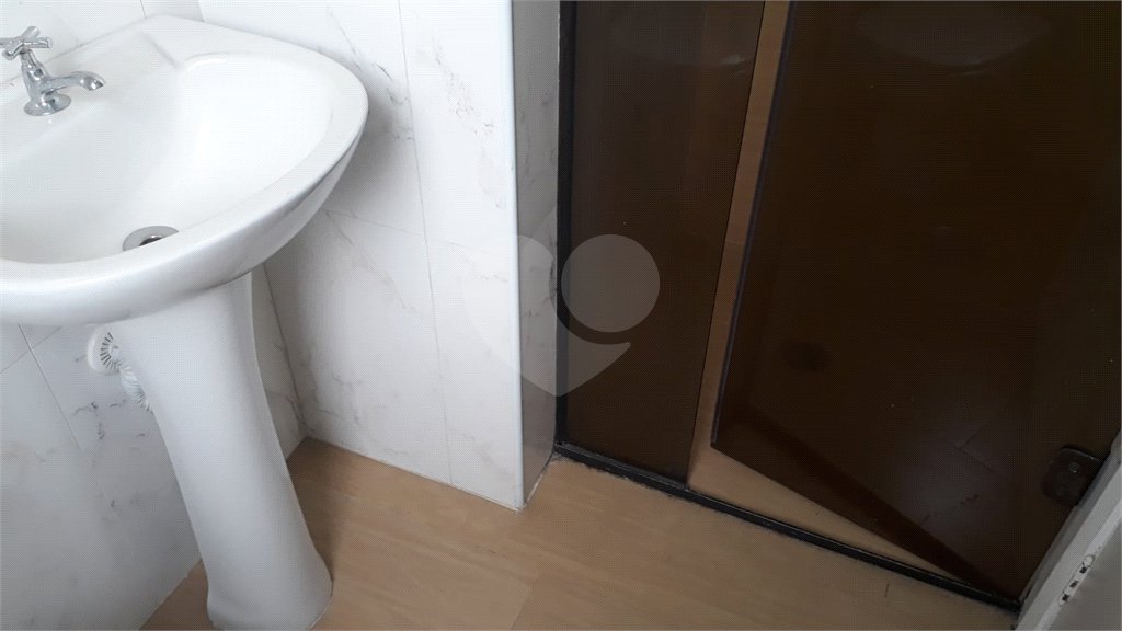 Venda apartamento 2 dormitórios, vaga de garagem fixa, lazer completo. Campo Belo. SP.