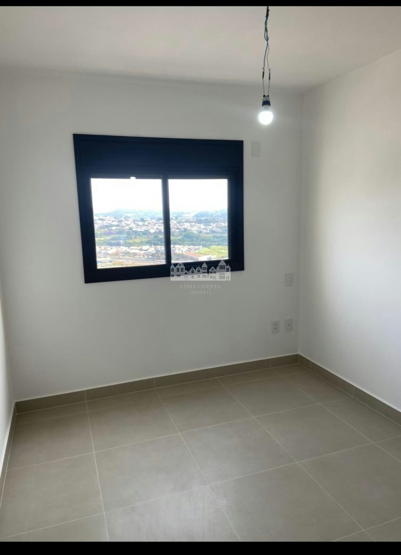Apartamento à venda com 2 suítes em Alvinópolis, Atibaia, SP