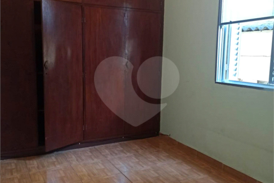 Jardim São Paulo apartamento à venda ao lado do Metrô apenas 2 quarteirões abaixo do preço!