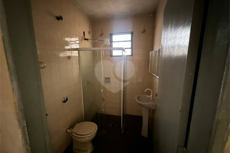 Casa á venda, em Cidade Aracy, São Carlos.