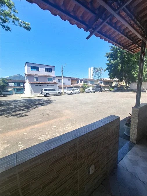 LINDA CASA DUPLEX EM CONDOMÍNIO – PRÓXIMA AO PARK SHOPPING - Aceita financiamento bancário e FGTS