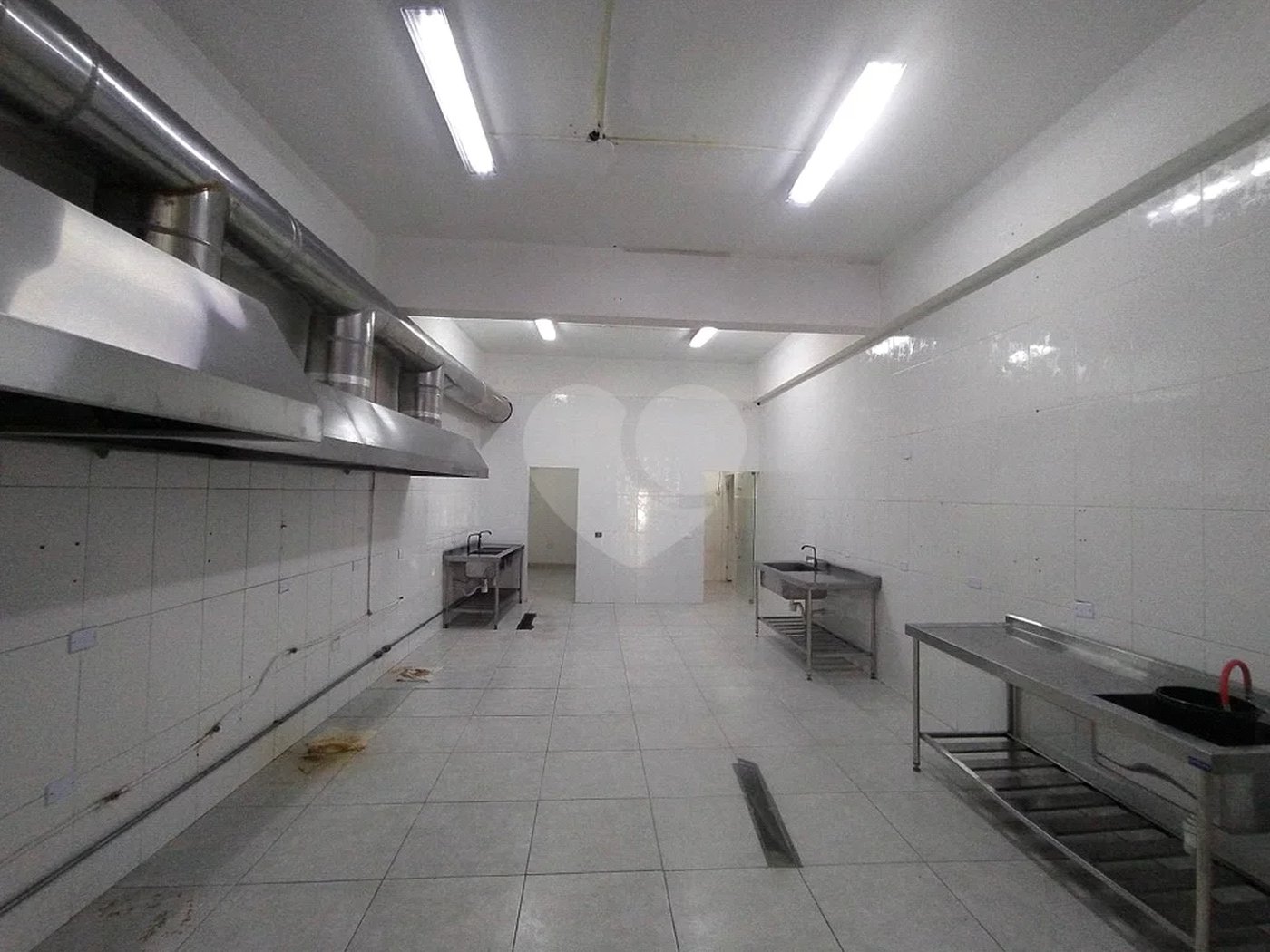 Prédio à venda em Imirim, São Paulo, SP