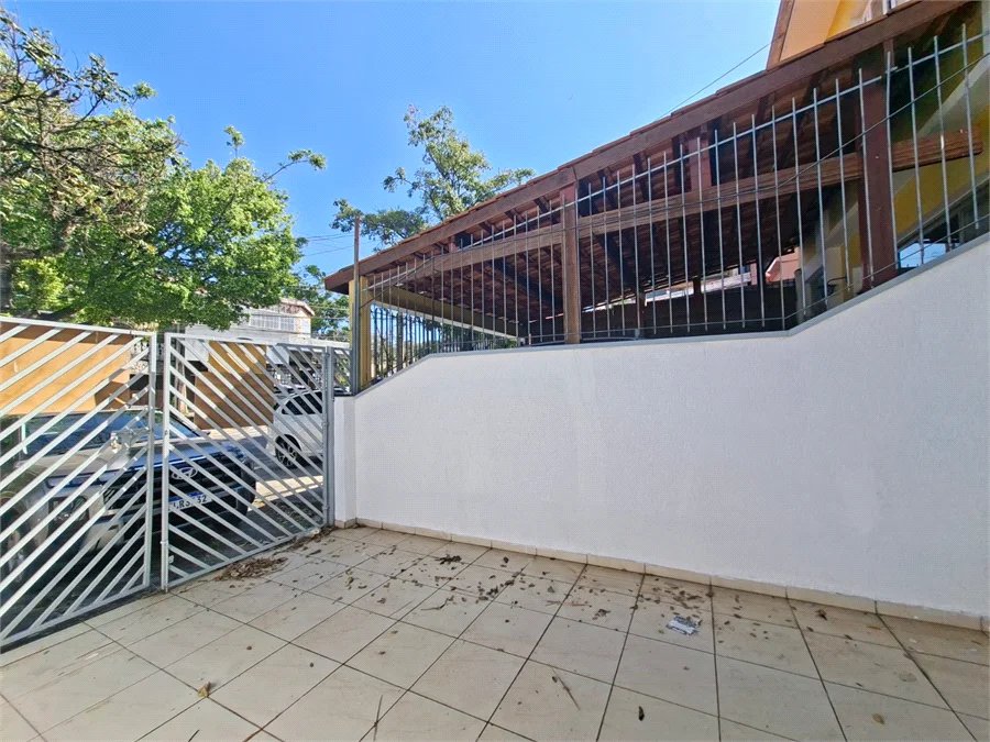 Sobrado para alugar com 3 quartos em Jardim Bonfiglioli, São Paulo - SP