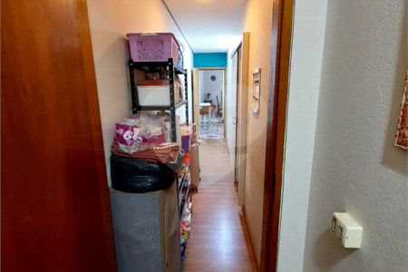Casa residencial com ponto comercial a venda no Centro