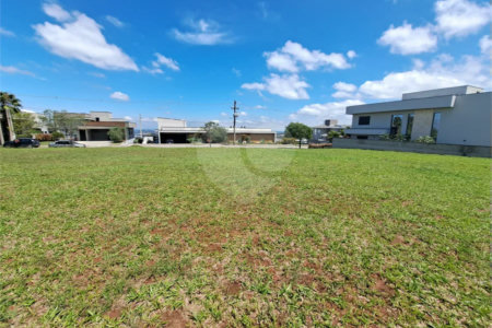 Lote de 800 m² no Campo de Toscana | Vinhedo