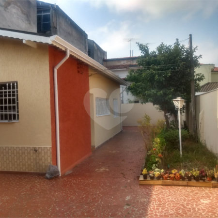 Casa á venda - Saúde!!