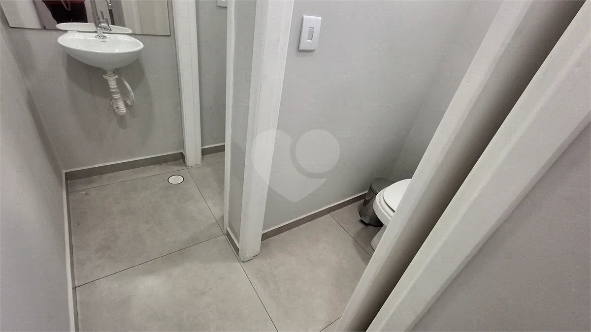 Sobrado para alugar com 3 quartos em Campo Belo, São Paulo, SP